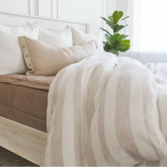 Beddys Hayden Full Size Duvet. Ivory & Hazelnut Striped. Woven Cotton. New. - Picture 7 of 12